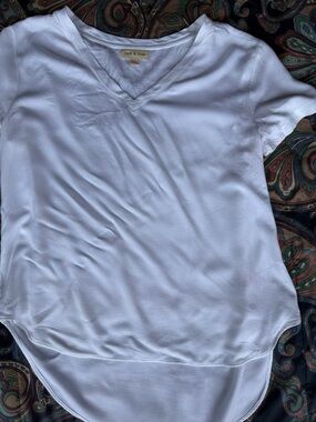 cloth & stone White V-Neck Tee
